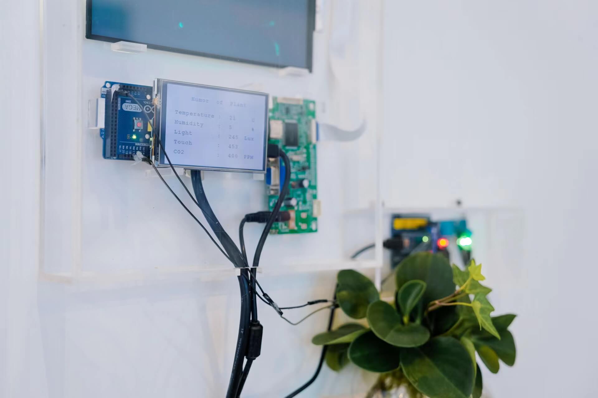 Installation — Arduino on wall